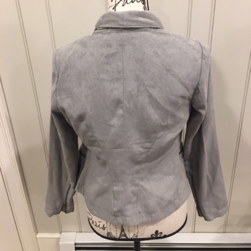 Soft, light jacket